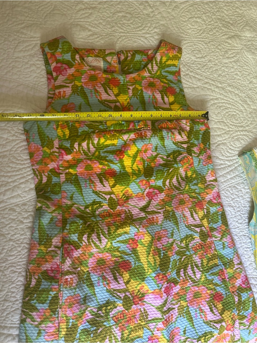 1960s Vintage The Lilly Lilly Pulitzer Tropical Floral Shift Dress - Picture 5 of 7